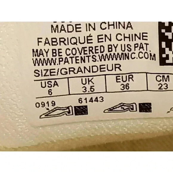 Keds Womens Flat Shoes Beige Glitters Round Toe Slip On Size 6 - Picture 8 of 11